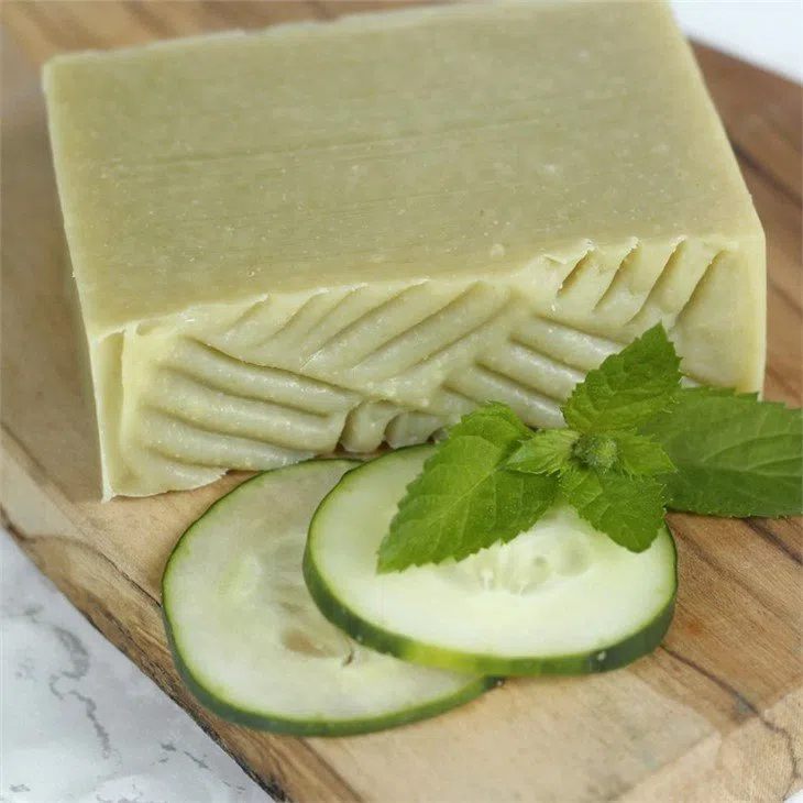 Мятное мыло под частной торговой маркой